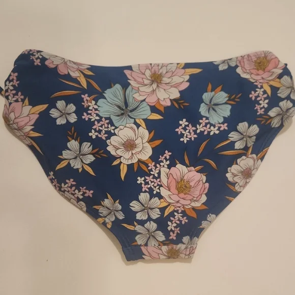 Art Class Bikini Set - Picture 14 of 15